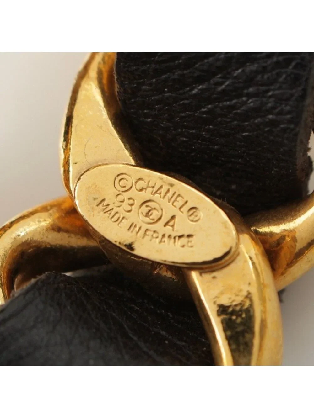 Chanel Vintage Jumbo CC Logo Chain Belt Black